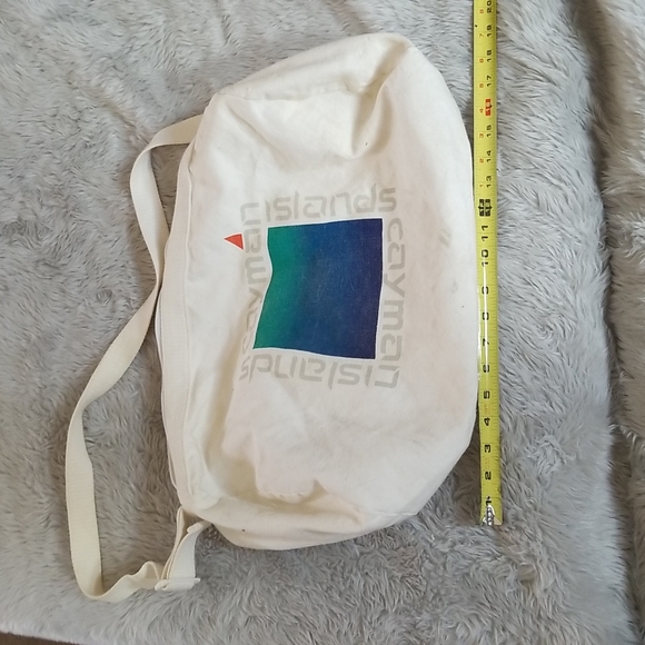 🔮 Super Fun and Cool Cayman Islands Bag - Picture 9 of 14